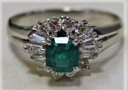 Pt900プラチナ リング指輪 エメラルド0.34ct ダイヤ0.23ct d
