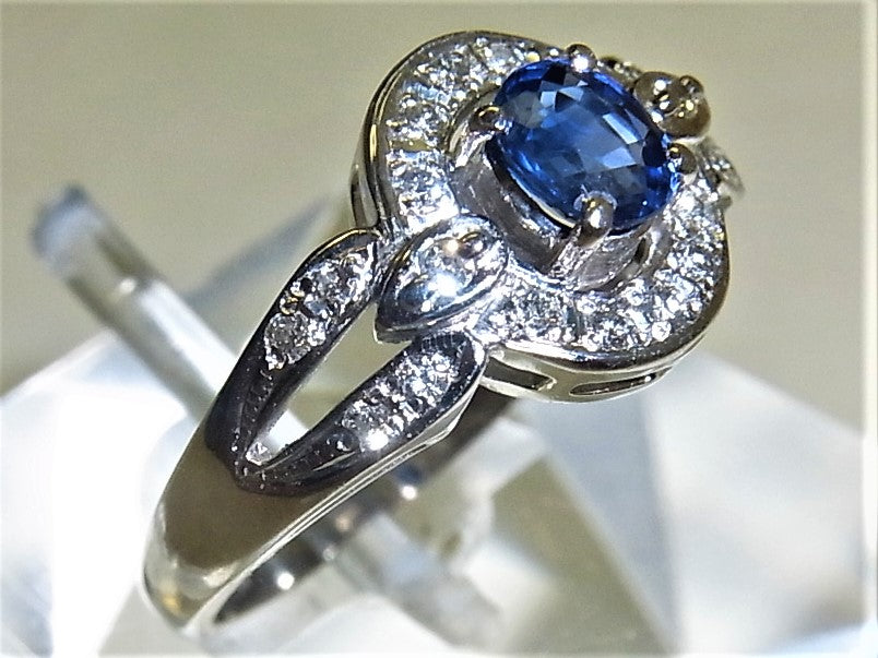 Pt900プラチナ リング 指輪 サファイヤ 0.51ct ダイヤ 0.13ct