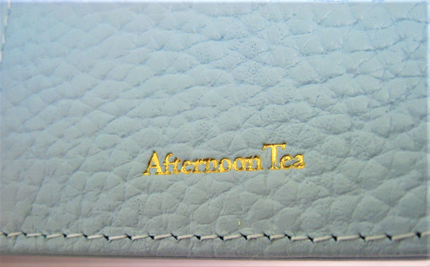 ほぼ未使用アフタヌーンティーAfternoonTea財布機能付スマートフォン収納