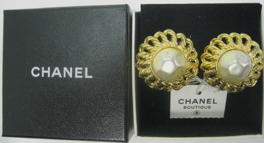 美品 激レア ヴィンテージ シャネルCHANELイヤリング 白石入 2 ロゴ 3