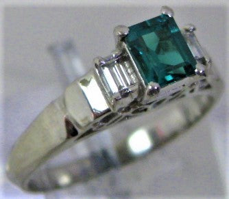 Pt900プラチナ リング指輪クレサンベール0.38ct ダイヤ0.15ct